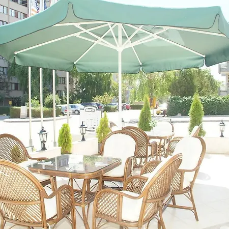 Bianco Hotel 4*
